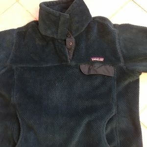 Patagonia sweater size medium